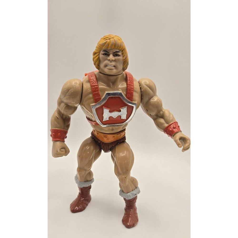Mattel Masters of the Universe He-Man Action Figure w/ Red Armor & Harness 1984